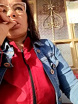 Snapshot of NATHALIA-28_ chatting on September 16, 2025, 12:06 pm NATHALIA-28 online show from September 16, 2025, 12:06 pm