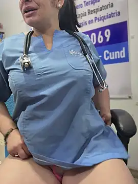 Snapshot of NATHALIA-28_ chatting on March 5, 2026, 11:51 am NATHALIA-28 online show from March 5, 2026, 11:51 am