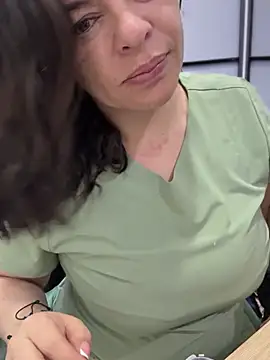 Snapshot of NATHALIA-28_ chatting on March 9, 2026, 11:58 am NATHALIA-28 online show from March 9, 2026, 11:58 am