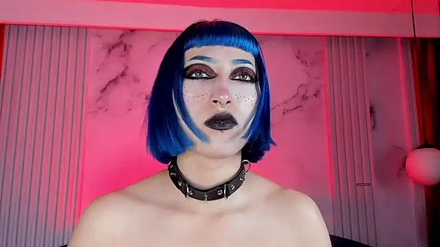 Snapshot of Blue_berry1 chatting on December 21, 2024, 4:03 pm Blue berry1 online show from December 21, 2024, 4:03 pm