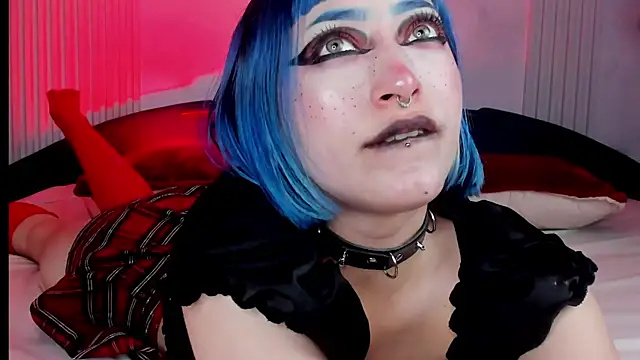 Snapshot of Blue_berry1 chatting on January 7, 2025, 5:53 pm Blue berry1 online show from January 7, 2025, 5:53 pm