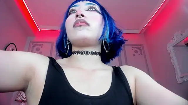 Snapshot of Blue_berry1 chatting on January 23, 2025, 2:02 am Blue berry1 online show from January 23, 2025, 2:02 am