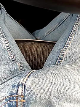 Snapshot of ManuRod1981 chatting on November 14, 2025, 2:32 pm ManuRod1981 online show from November 14, 2025, 2:32 pm