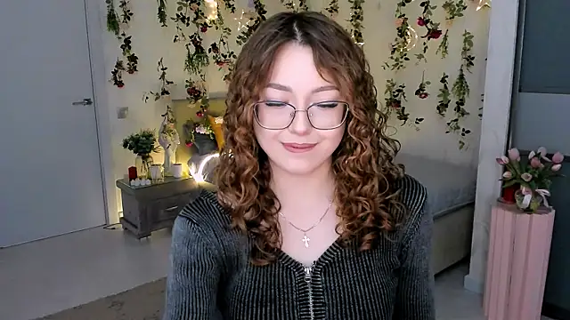 Snapshot of SereneFlame chatting on April 29, 2026, 4:11 pm SereneFlame online show from April 29, 2026, 4:11 pm