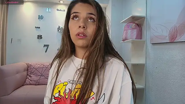 1Sloppy Fox4 online show from March 21, 2025, 4:49 am