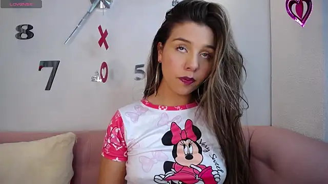 1Sloppy Fox4 online show from February 12, 2025, 4:44 am