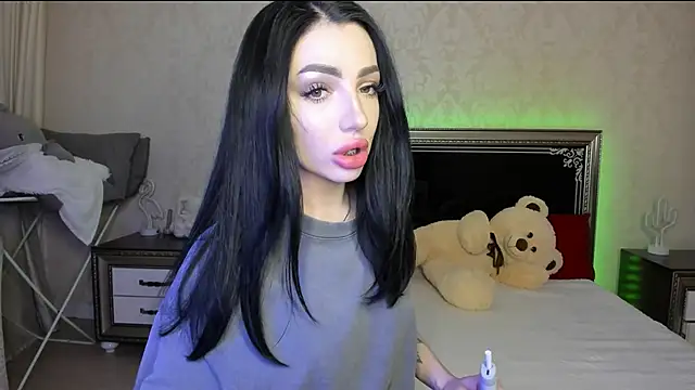 Snapshot of NancyLovee_ chatting on March 18, 2025, 8:37 pm NancyLovee online show from March 18, 2025, 8:37 pm