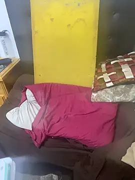 Snapshot of gloria7v05 chatting on March 27, 2026, 2:53 am gloria7v05 online show from March 27, 2026, 2:53 am