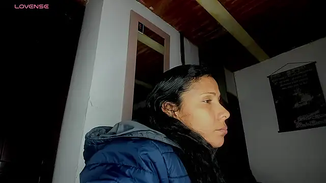 Snapshot of Nenita_Hot_ chatting on October 7, 2025, 4:35 am Nenita Hot online show from October 7, 2025, 4:35 am