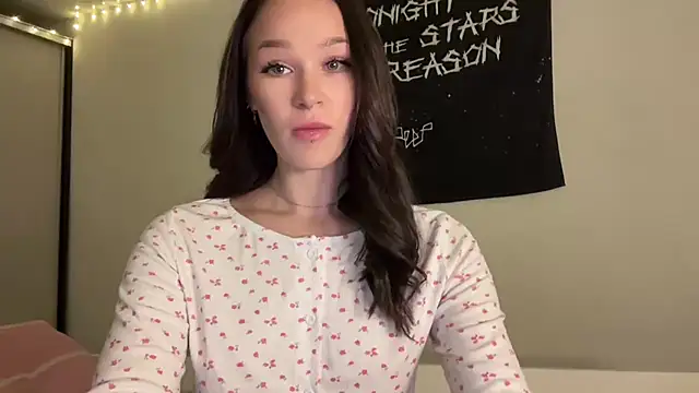 Snapshot of ur_molly chatting on November 13, 2025, 4:38 am ur molly online show from November 13, 2025, 4:38 am