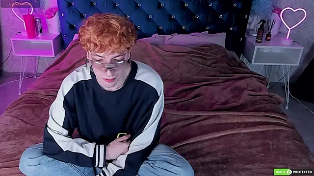 TrevorBenson online show from October 1, 2025, 2:10 pm