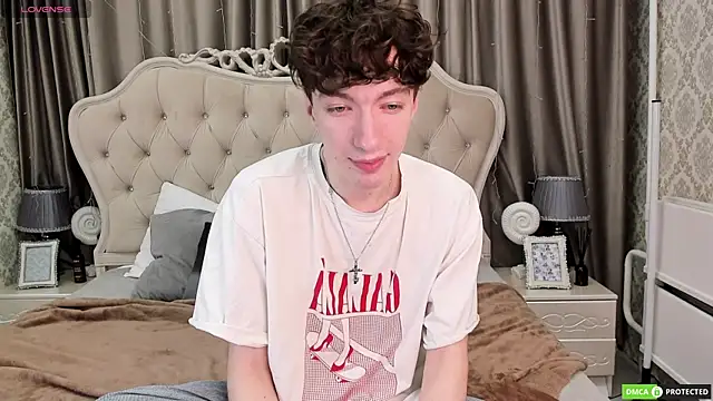 TrevorBenson online show from September 29, 2025, 6:13 pm