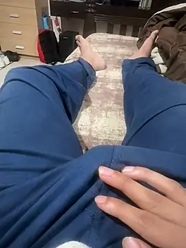 sonug0912 online show from February 4, 2025, 8:28 pm