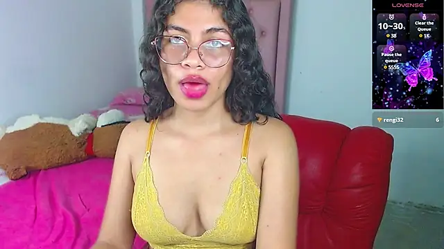 Cynthia hazel online show from March 21, 2025, 8:28 am