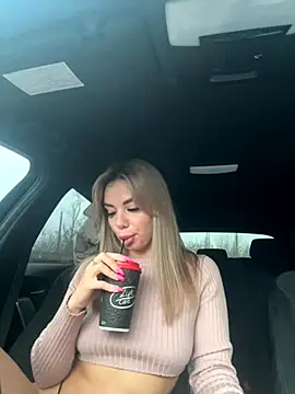 Snapshot of Gabriella_Hot_ chatting on November 9, 2025, 2:04 am Gabriella Hot online show from November 9, 2025, 2:04 am