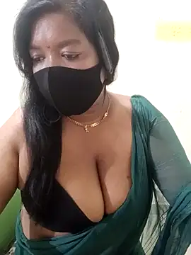 Snapshot of punemodel chatting on March 7, 2025, 1:07 pm punemodel online show from March 7, 2025, 1:07 pm