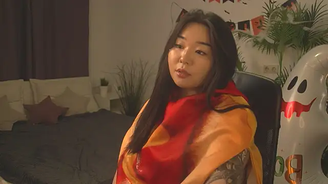 Snapshot of mei_honey_ chatting on October 30, 2025, 10:06 pm mei honey  online show from October 30, 2025, 10:06 pm