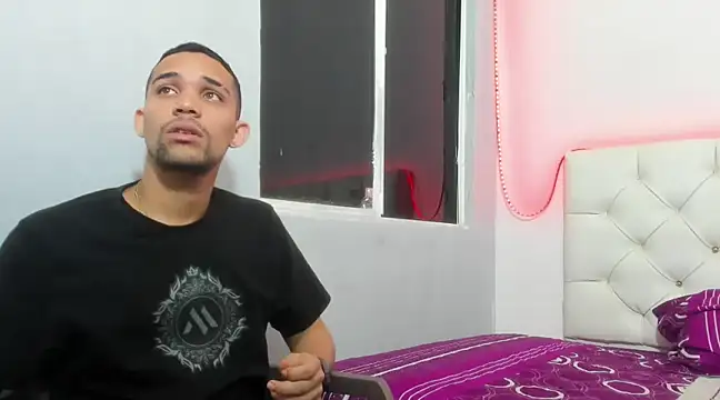 cali and lili online show from December 15, 2024, 7:13 am