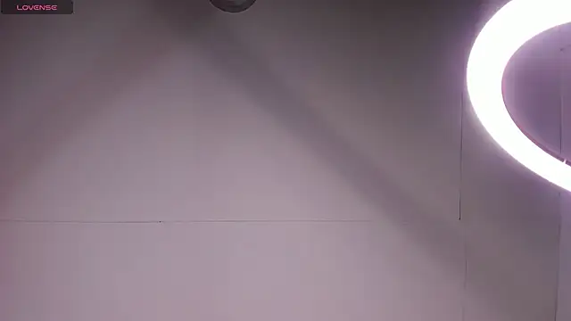 catalina fontaine online show from January 6, 2025, 11:41 pm