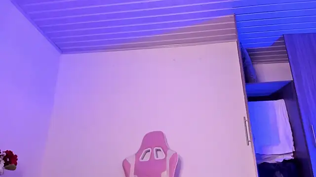 BRITHANY SPARK online show from February 26, 2025, 1:57 am