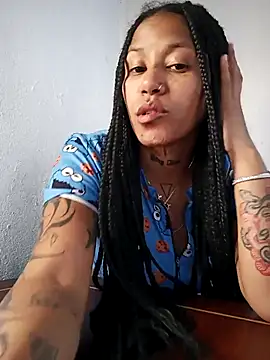 Snapshot of devi_black13_ chatting on September 22, 2025, 8:04 pm devi black13 online show from September 22, 2025, 8:04 pm