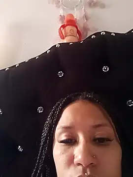 Snapshot of devi_black13_ chatting on March 16, 2025, 7:17 pm devi black13 online show from March 16, 2025, 7:17 pm