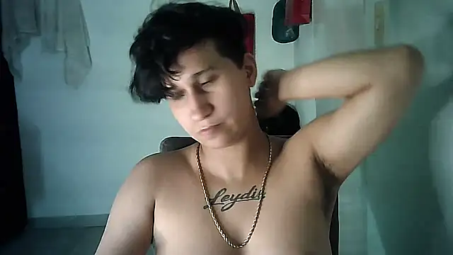 Im Milan Rs online show from November 17, 2025, 3:10 am