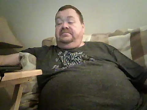 Snapshot of hitman_35 chatting on November 18, 2025, 5:33 am hitman 35 online show from November 18, 2025, 5:33 am