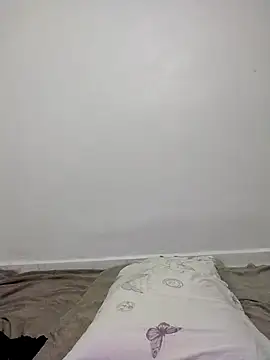 nadya-74 online show from September 9, 2025, 10:52 pm