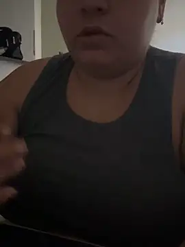carola hotwife online show from June 7, 2026, 1:05 pm