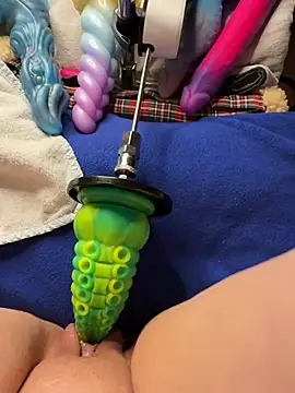 Snapshot of luisa1 chatting on March 13, 2025, 8:00 pm luisa1 online show from March 13, 2025, 8:00 pm