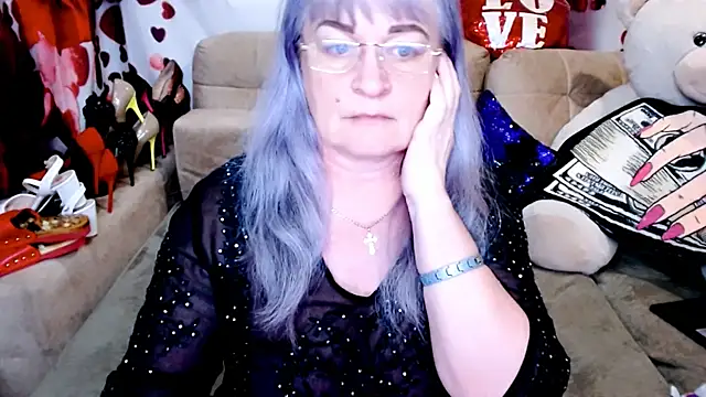 Snapshot of SiberiabBerry chatting on April 7, 2026, 1:57 pm SiberiabBerry online show from April 7, 2026, 1:57 pm