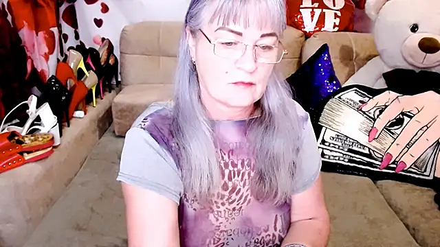 Snapshot of SiberiabBerry chatting on April 4, 2026, 9:10 pm SiberiabBerry online show from April 4, 2026, 9:10 pm