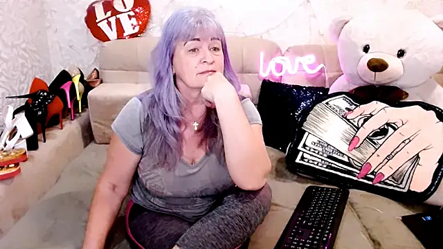 Snapshot of SiberiabBerry chatting on May 11, 2026, 12:50 pm SiberiabBerry online show from May 11, 2026, 12:50 pm