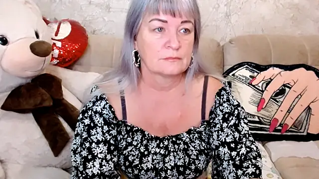 Snapshot of SiberiabBerry chatting on November 11, 2025, 3:23 am SiberiabBerry online show from November 11, 2025, 3:23 am