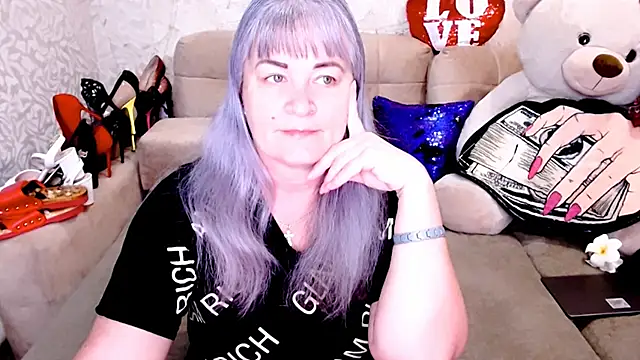 Snapshot of SiberiabBerry chatting on April 9, 2026, 5:53 am SiberiabBerry online show from April 9, 2026, 5:53 am