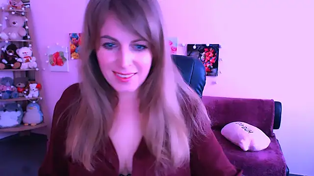 Hot Milady online show from March 16, 2026, 8:40 am