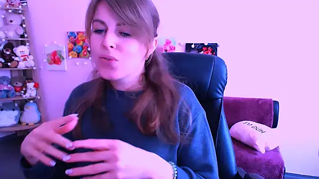 Hot Milady online show from March 26, 2026, 9:07 am