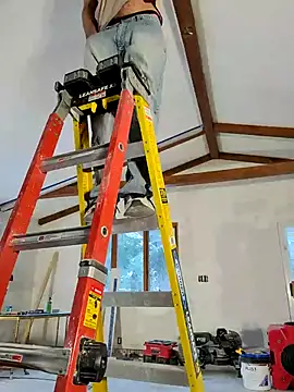 StrokeKing42 online show from December 4, 2024, 7:06 pm