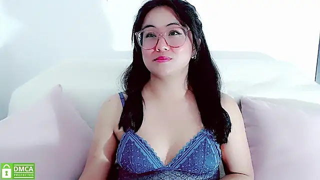 Snapshot of mariana_katto chatting on February 27, 2025, 8:31 pm mariana katto online show from February 27, 2025, 8:31 pm