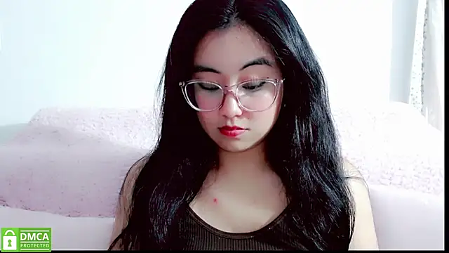 mariana katto online show from November 14, 2025, 7:39 pm