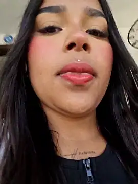 Mariangel 11 online show from October 30, 2025, 2:14 pm