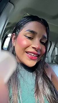 Snapshot of Mariangel_11 chatting on May 4, 2026, 1:58 pm Mariangel 11 online show from May 4, 2026, 1:58 pm