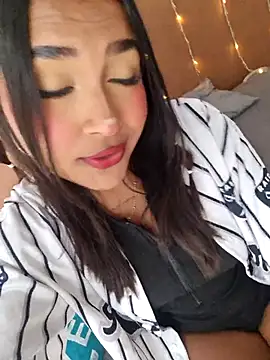 Mariangel 11 online show from November 24, 2025, 1:44 pm