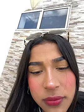 Snapshot of Mariangel_11 chatting on May 27, 2026, 2:57 pm Mariangel 11 online show from May 27, 2026, 2:57 pm
