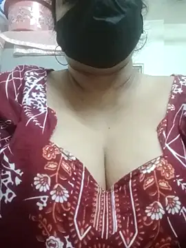 Snapshot of zeepe19 chatting on April 3, 2026, 12:55 pm zeepe19 online show from April 3, 2026, 12:55 pm