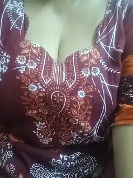 Snapshot of zeepe19 chatting on March 6, 2026, 3:40 pm zeepe19 online show from March 6, 2026, 3:40 pm