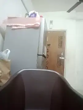 Snapshot of zeepe19 chatting on March 22, 2026, 9:33 am zeepe19 online show from March 22, 2026, 9:33 am