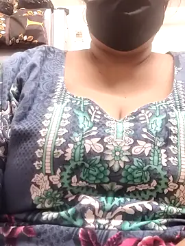 zeepe19 online show from December 3, 2025, 12:59 pm