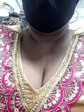 Snapshot of zeepe19 chatting on February 20, 2026, 3:25 pm zeepe19 online show from February 20, 2026, 3:25 pm